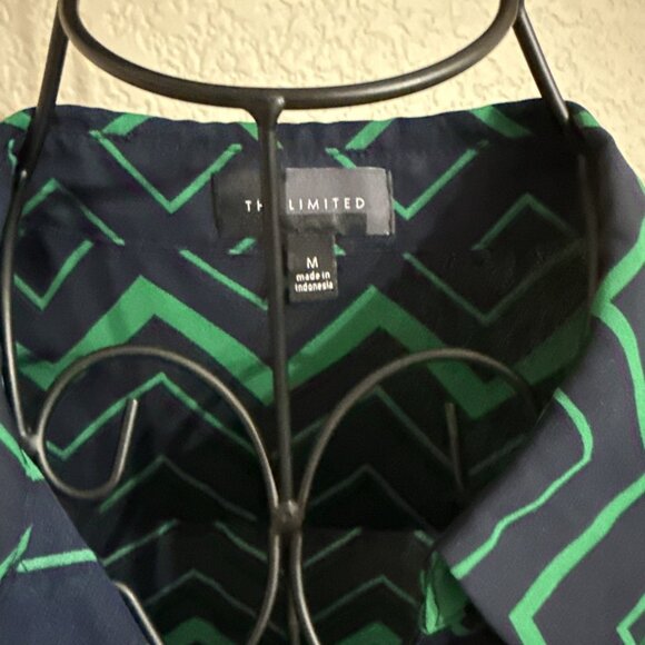 The Limited Zig Zag Long Sleeve Button Down Dress Blouse Size M blue Green - Picture 2 of 3